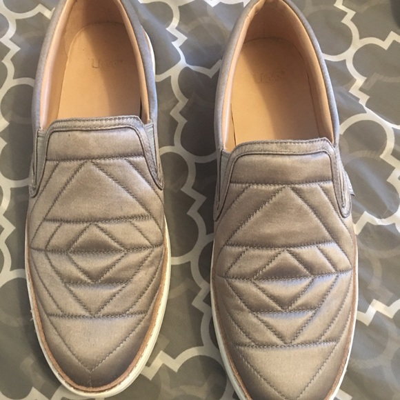 UGG Shoes - UGG shoes.